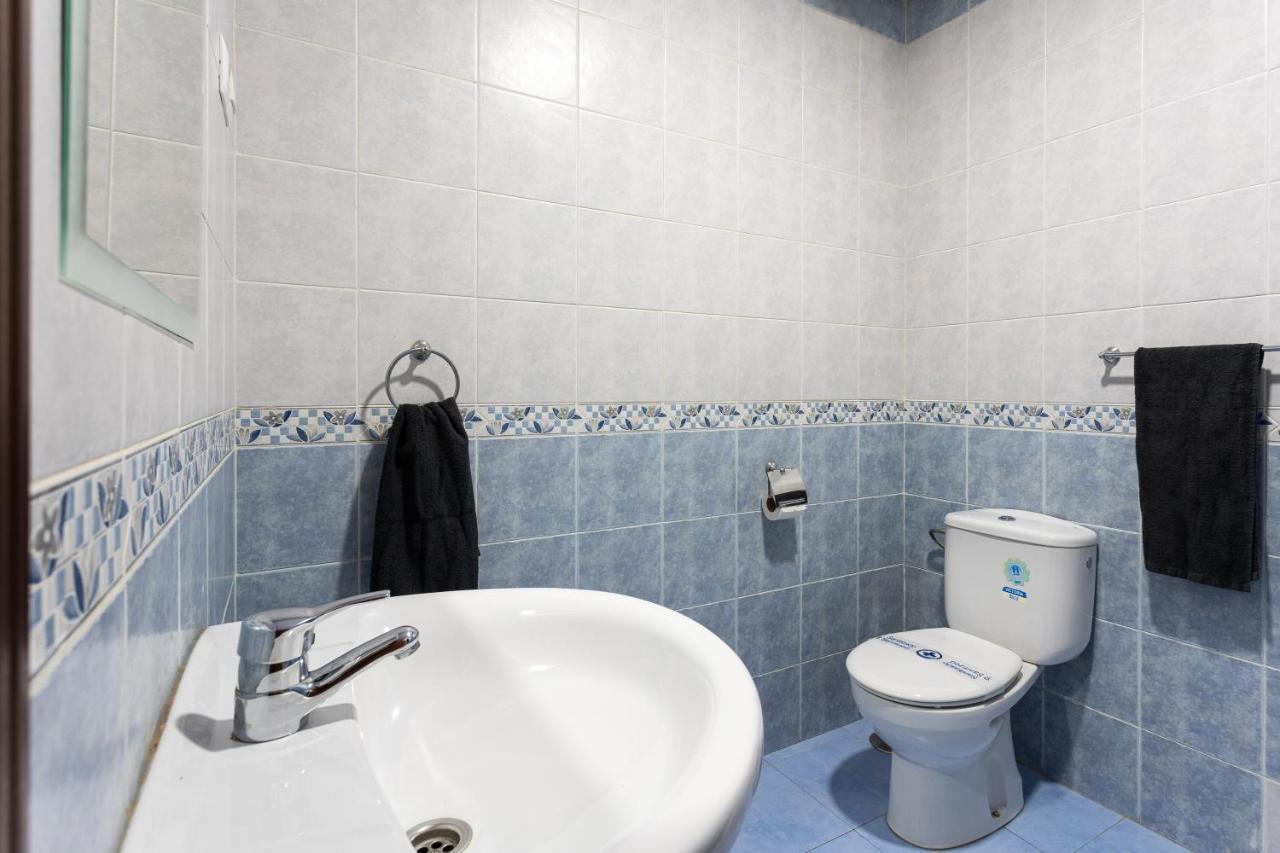 Holidays2Malaga Montesa 700M From The Beach Rooftop Terrace المظهر الخارجي الصورة