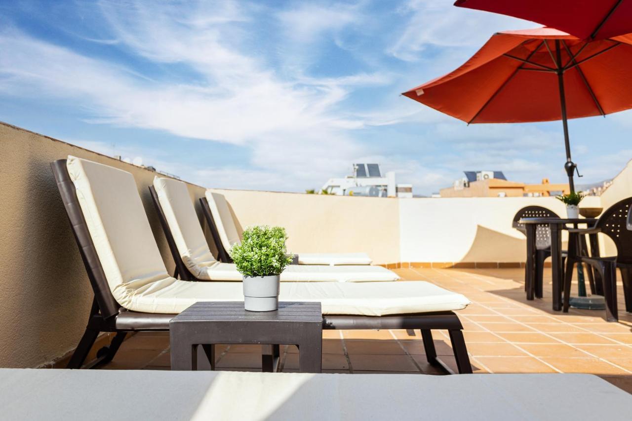 Holidays2Malaga Montesa 700M From The Beach Rooftop Terrace المظهر الخارجي الصورة