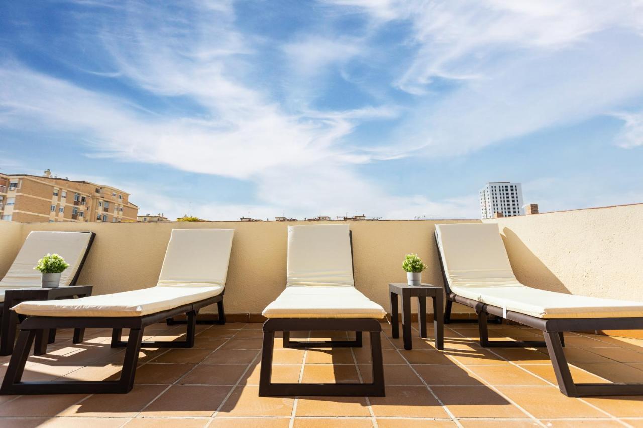 Holidays2Malaga Montesa 700M From The Beach Rooftop Terrace المظهر الخارجي الصورة