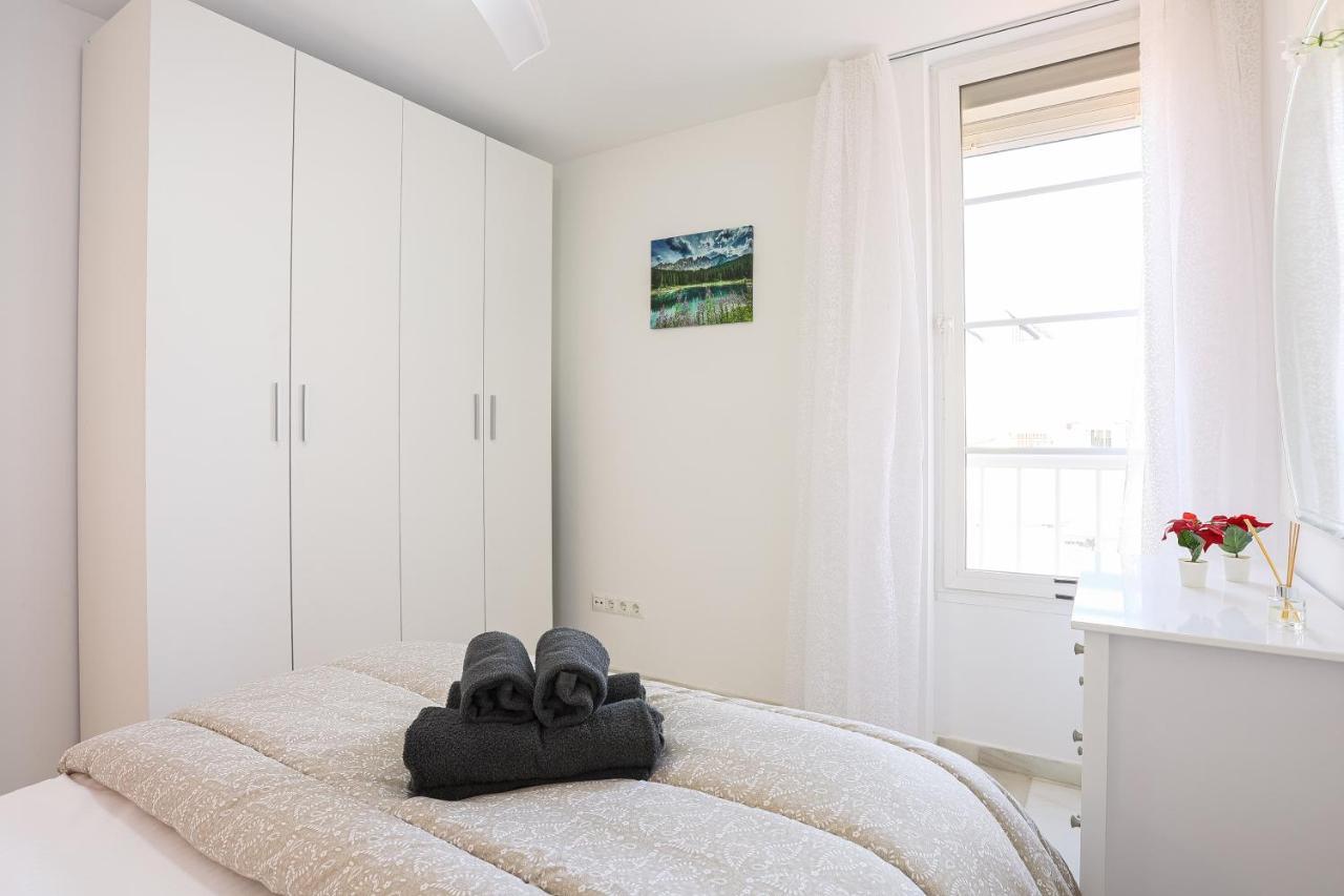 Holidays2Malaga Montesa 700M From The Beach Rooftop Terrace المظهر الخارجي الصورة