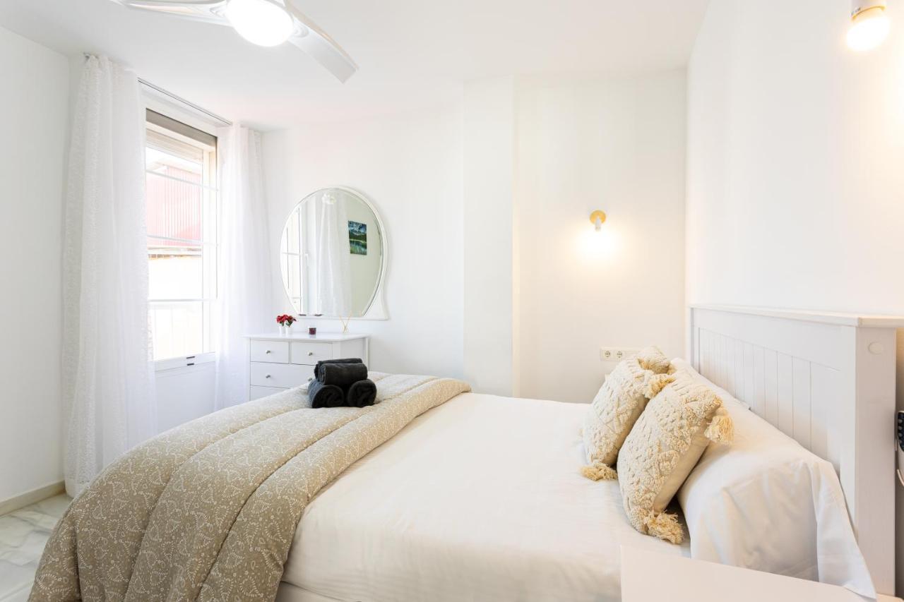 Holidays2Malaga Montesa 700M From The Beach Rooftop Terrace المظهر الخارجي الصورة