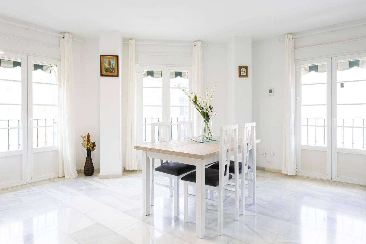 Holidays2Malaga Montesa 700M From The Beach Rooftop Terrace المظهر الخارجي الصورة