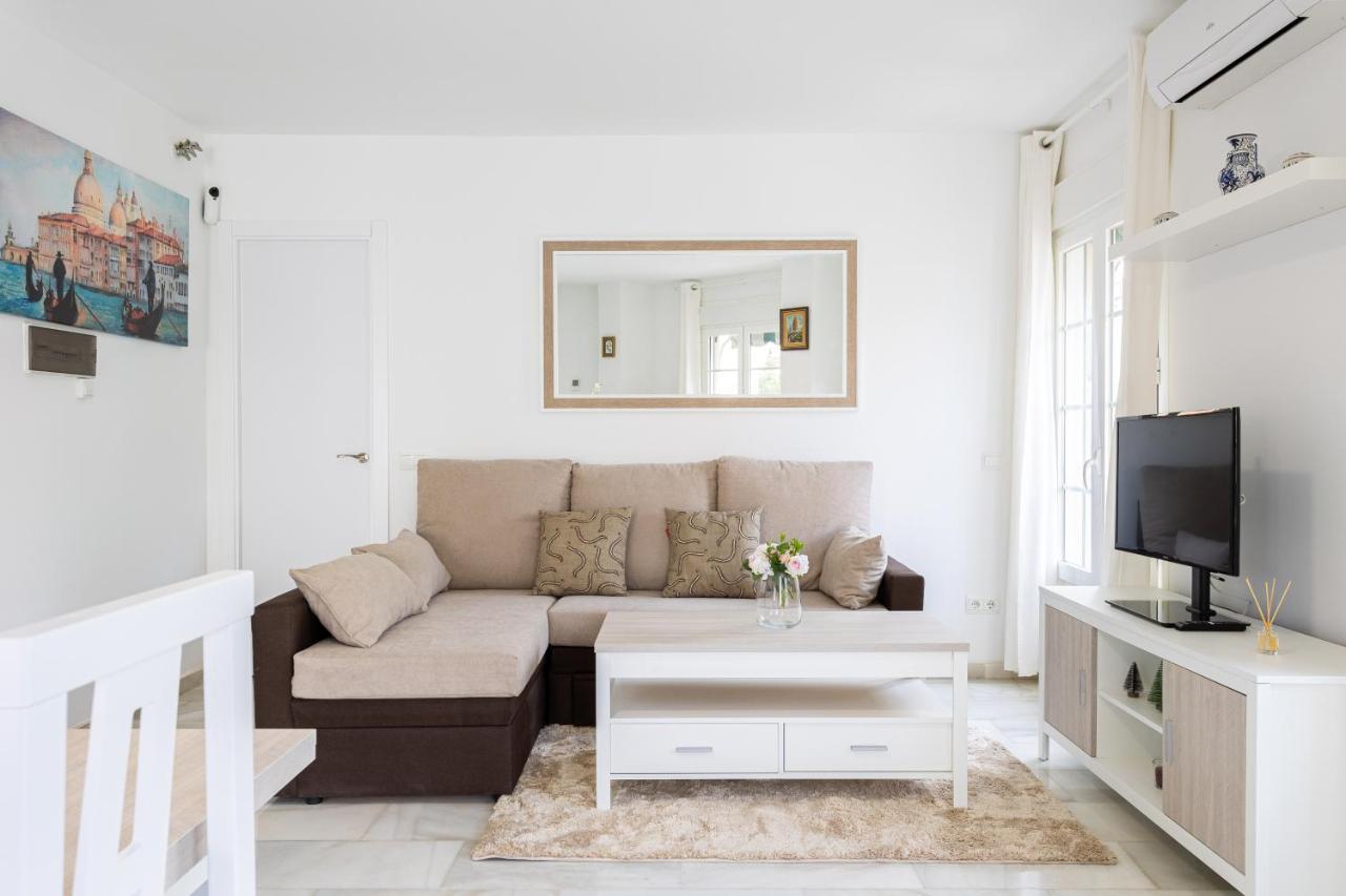 Holidays2Malaga Montesa 700M From The Beach Rooftop Terrace المظهر الخارجي الصورة
